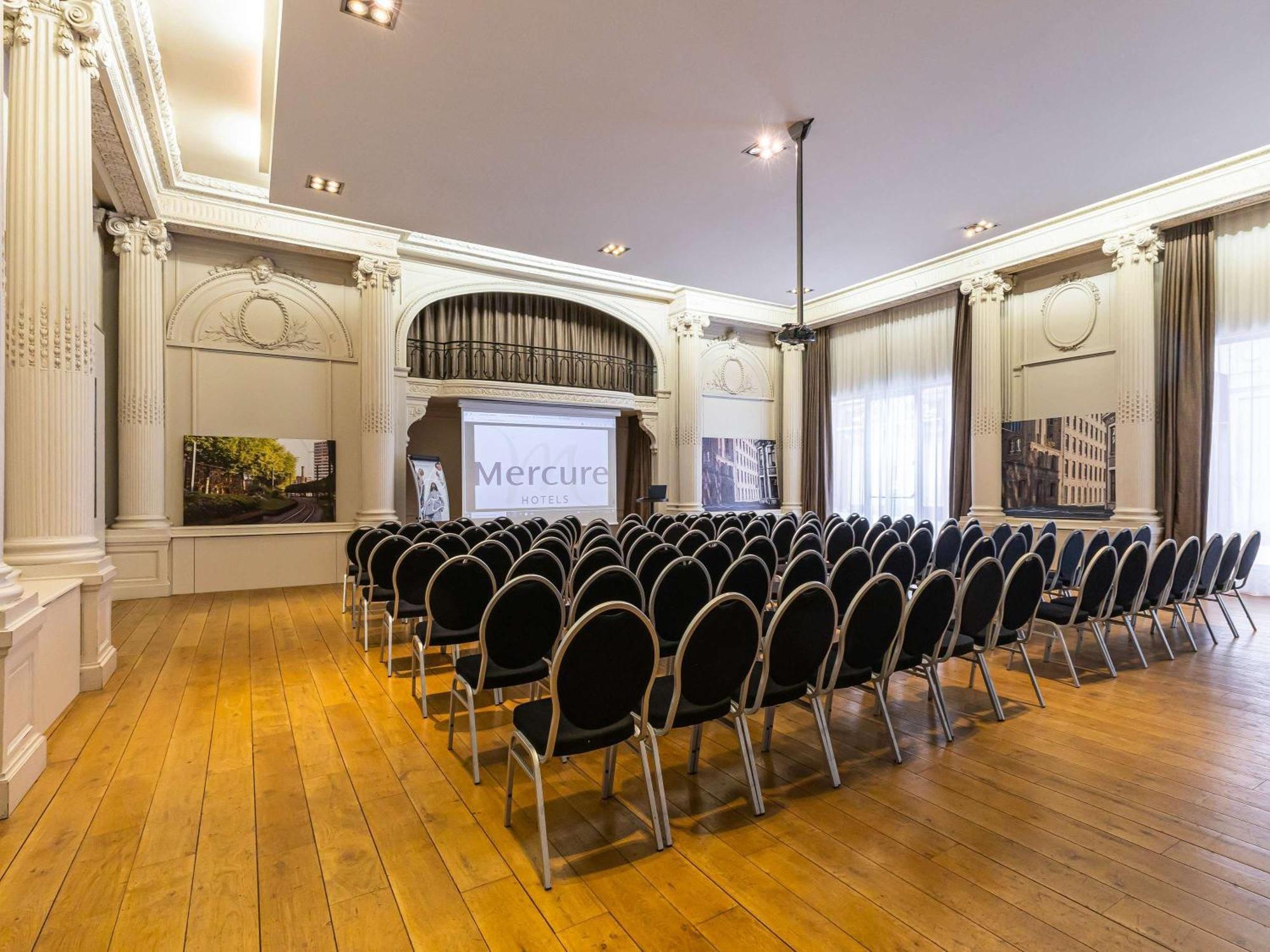 Mercure Lille Roubaix Grand Hotel Екстер'єр фото