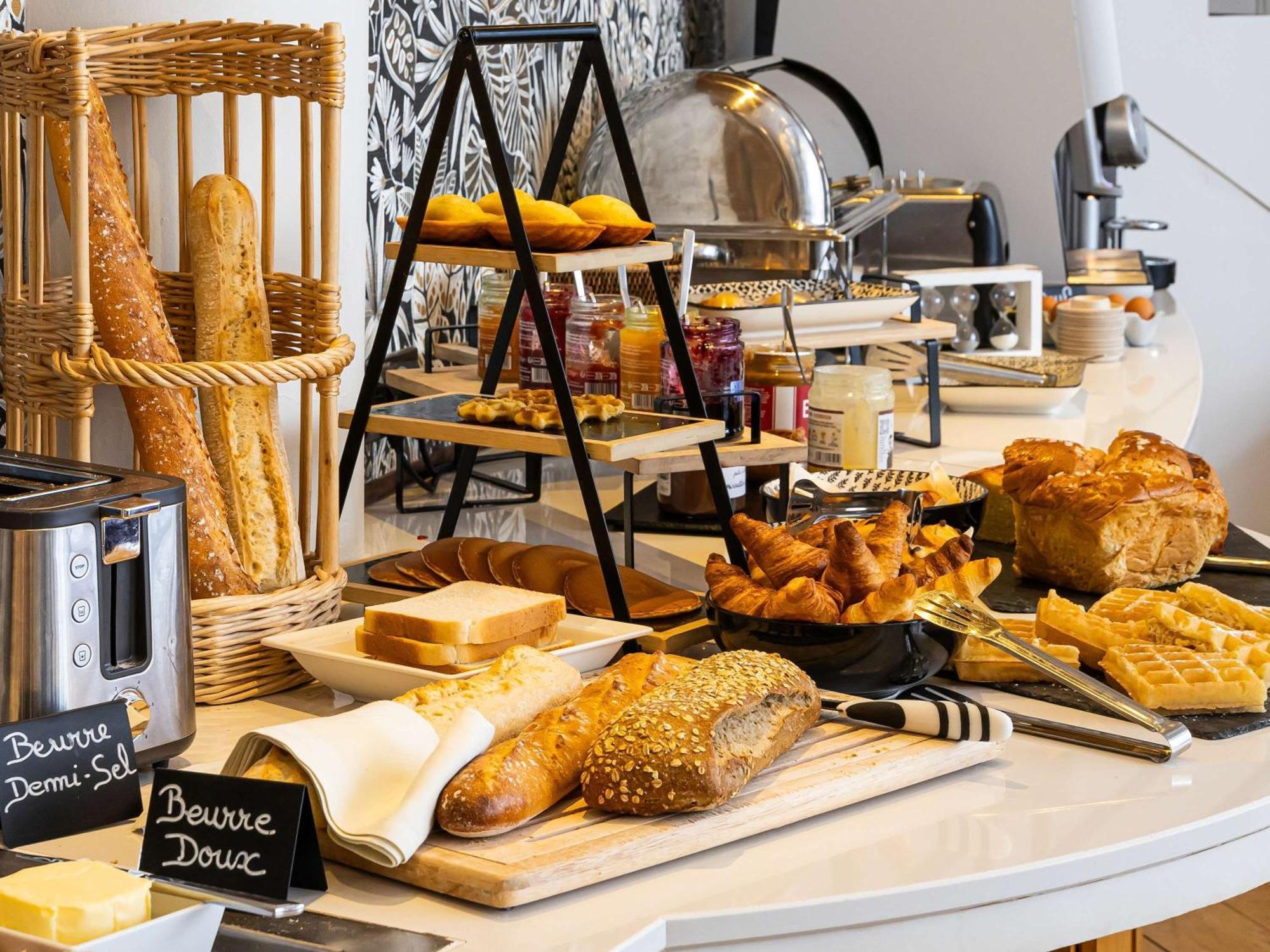 Mercure Lille Roubaix Grand Hotel Екстер'єр фото
