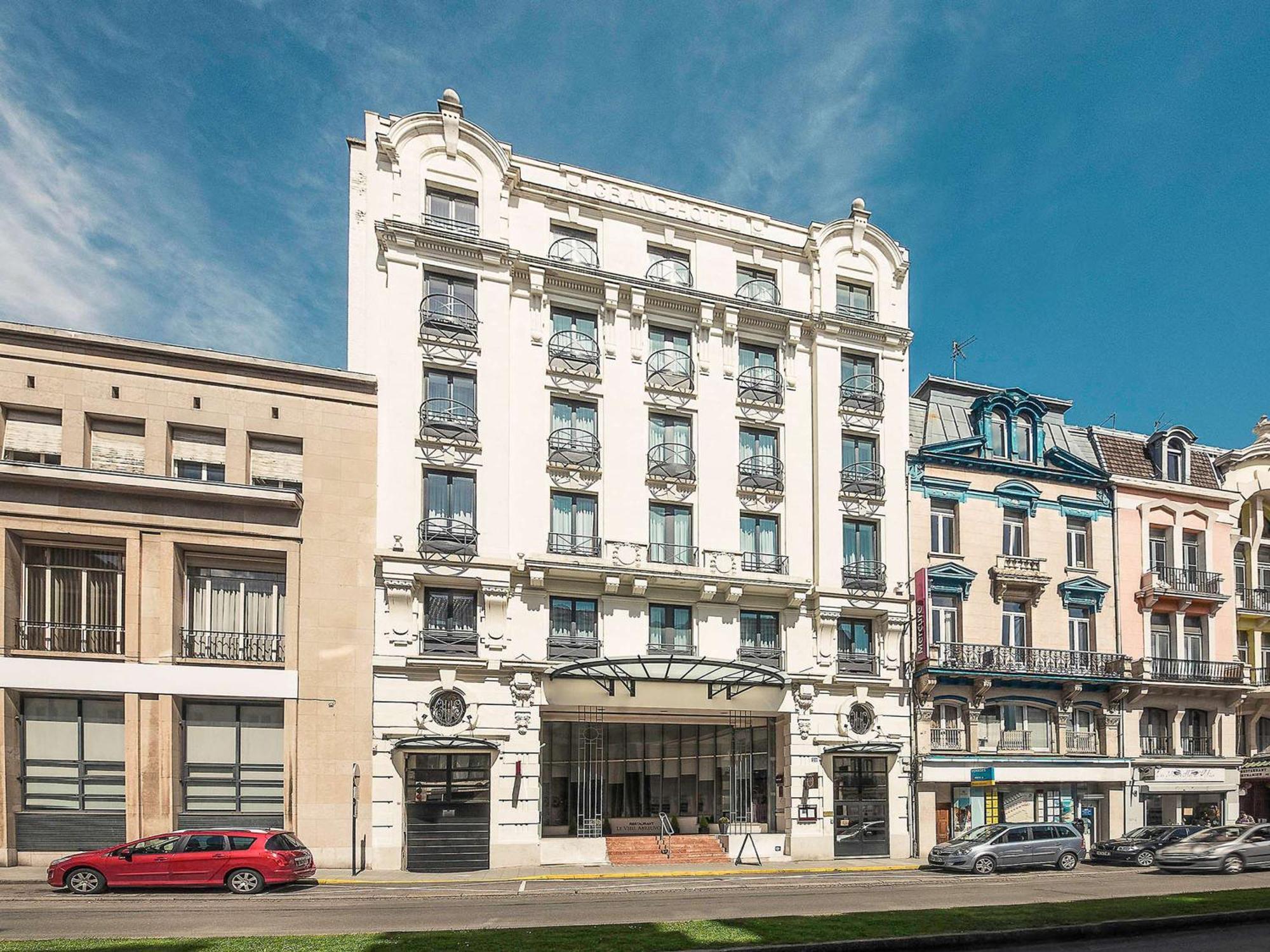 Mercure Lille Roubaix Grand Hotel Екстер'єр фото
