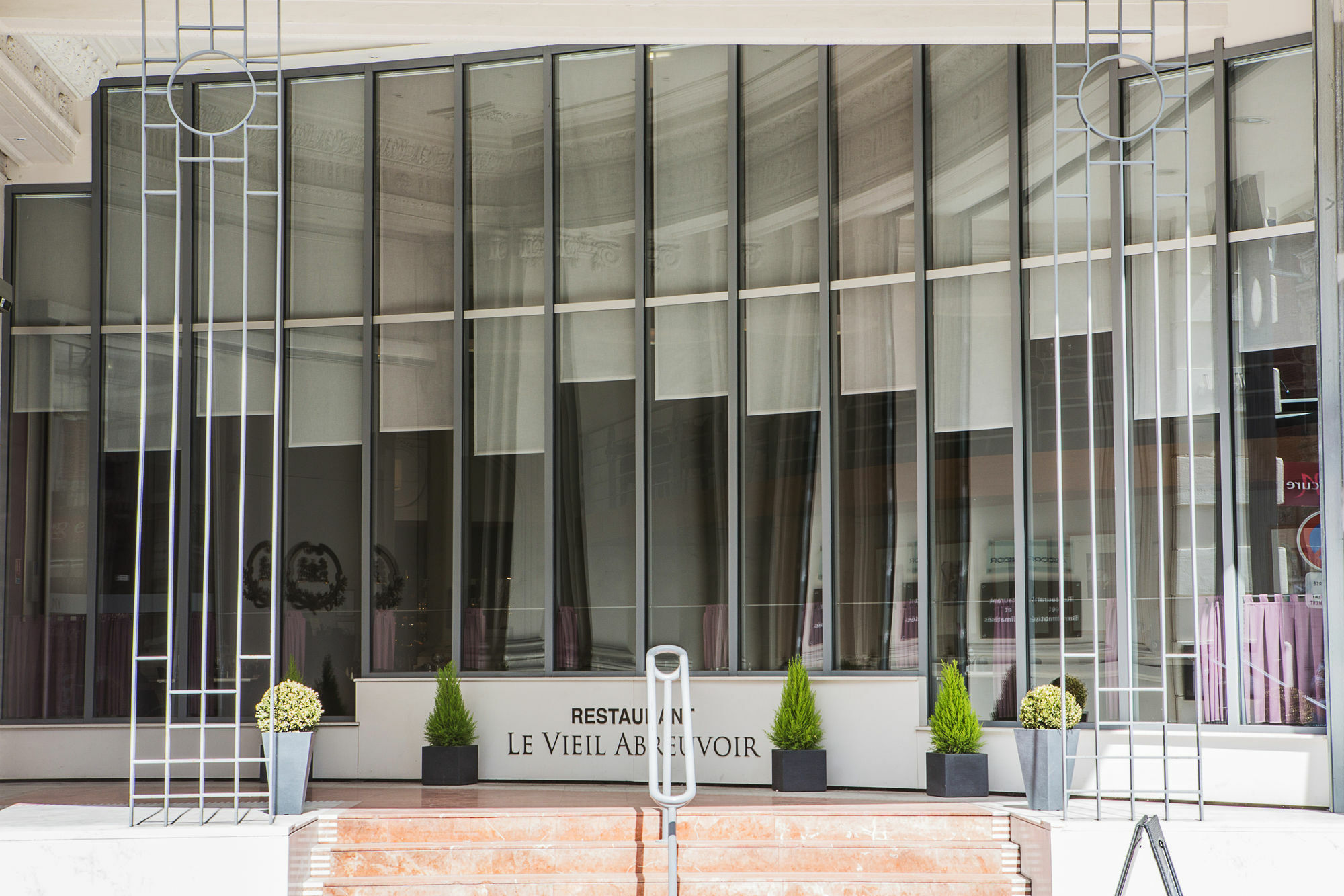 Mercure Lille Roubaix Grand Hotel Екстер'єр фото